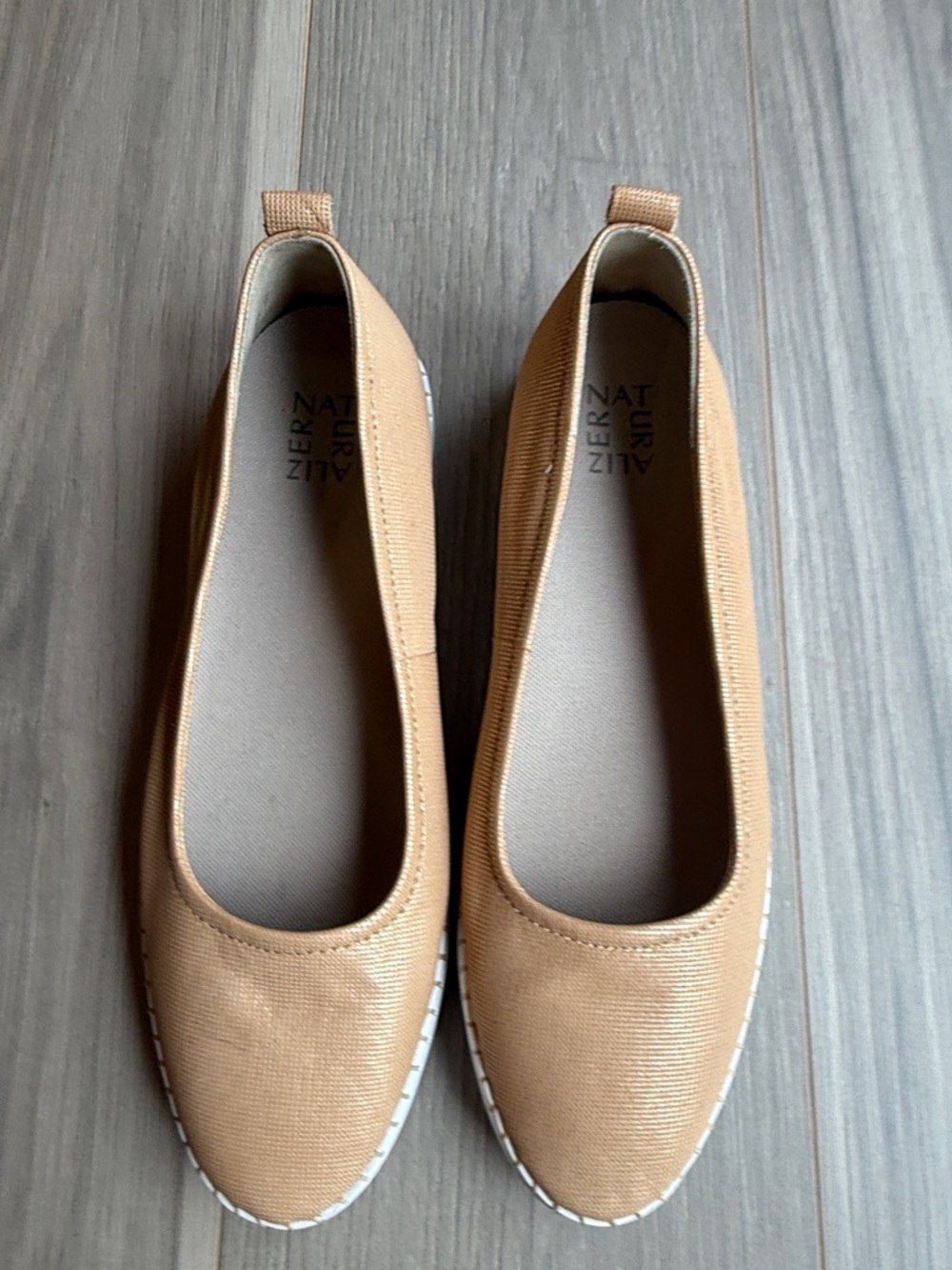 Naturalizer Women's Dolly Tan Ballet Flats Size 12